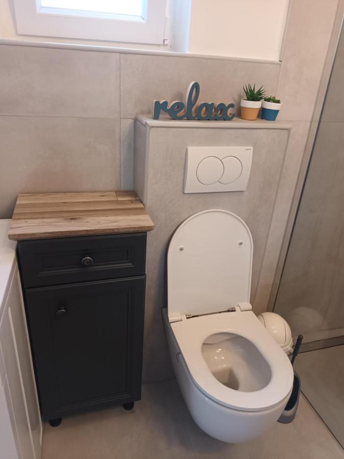 סקארדין Holiday House Ana מראה חיצוני תמונה