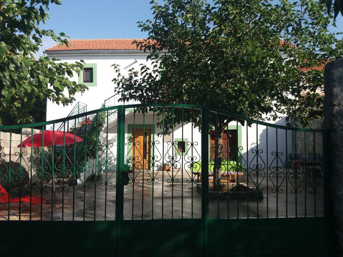 סקארדין Holiday House Ana מראה חיצוני תמונה